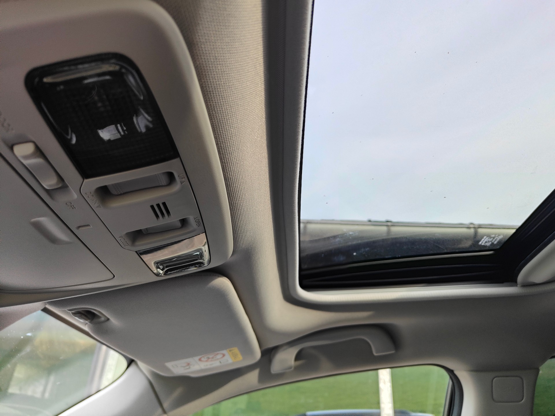 SUBARU Outback 2.5i Swiss Plus AWD Lineartronic-image-9