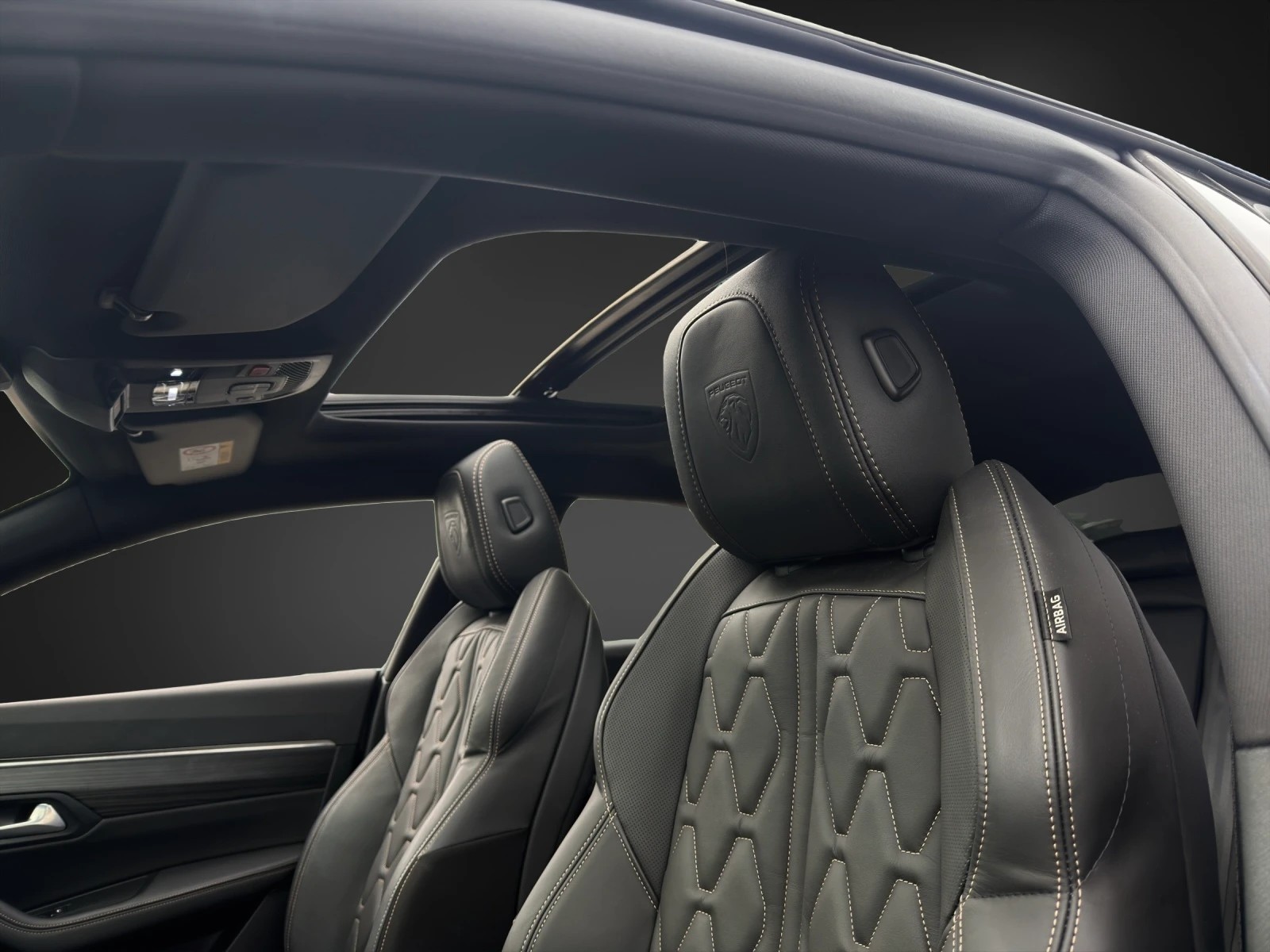 PEUGEOT 508 1.6 PHEV GT EAT8-image-15