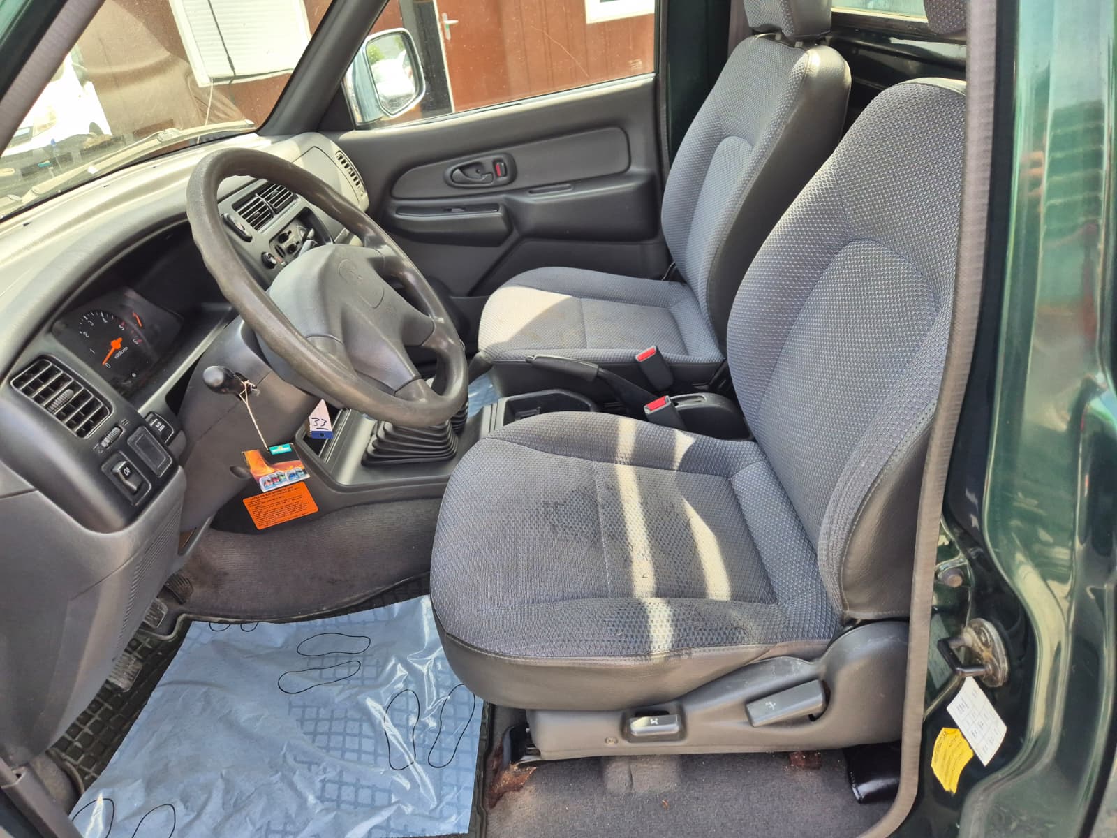 MITSUBISHI L200 GL 2.5TDi-image-10