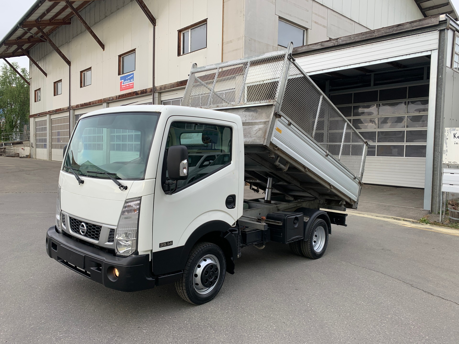 NISSAN kipper-image-0