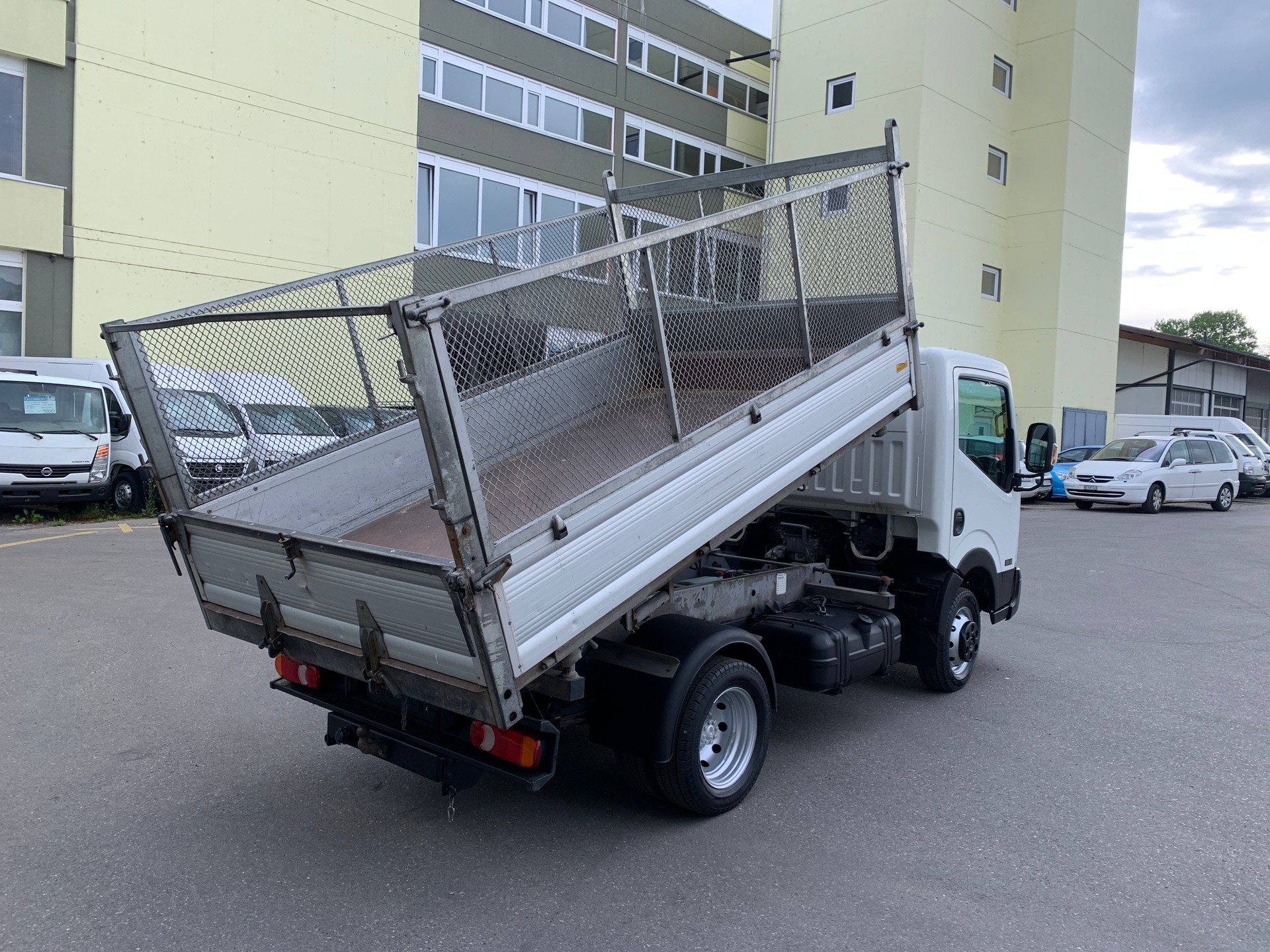NISSAN kipper-image-3