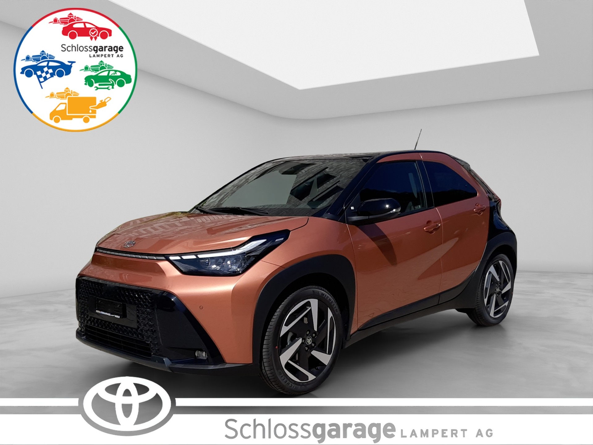 TOYOTA Aygo X 1.5 VVT-i HSD Style-image-0