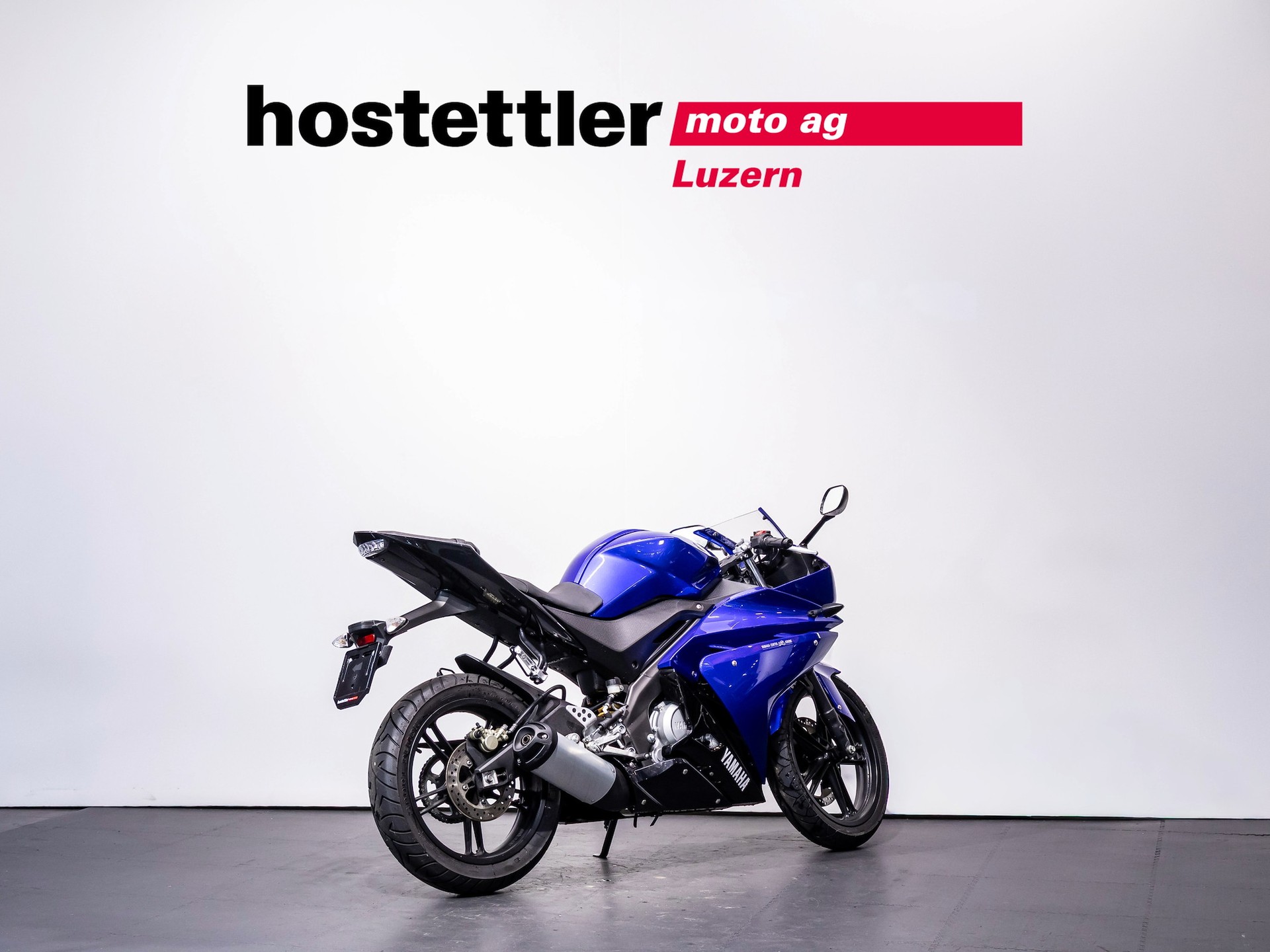 YAMAHA R125-showroom-element-3