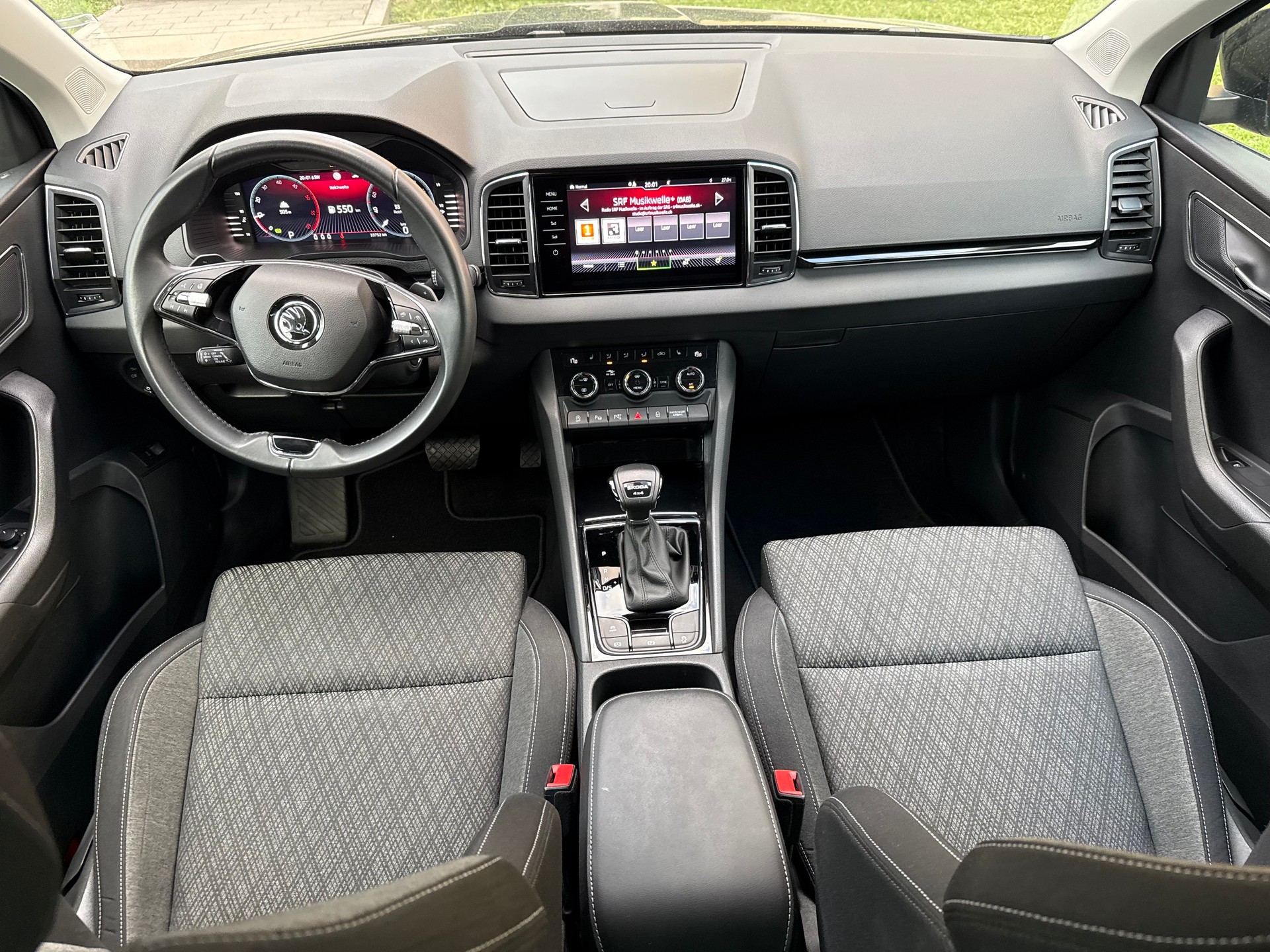 SKODA Karoq 2.0 TDI Style 4x4 DSG-image-24