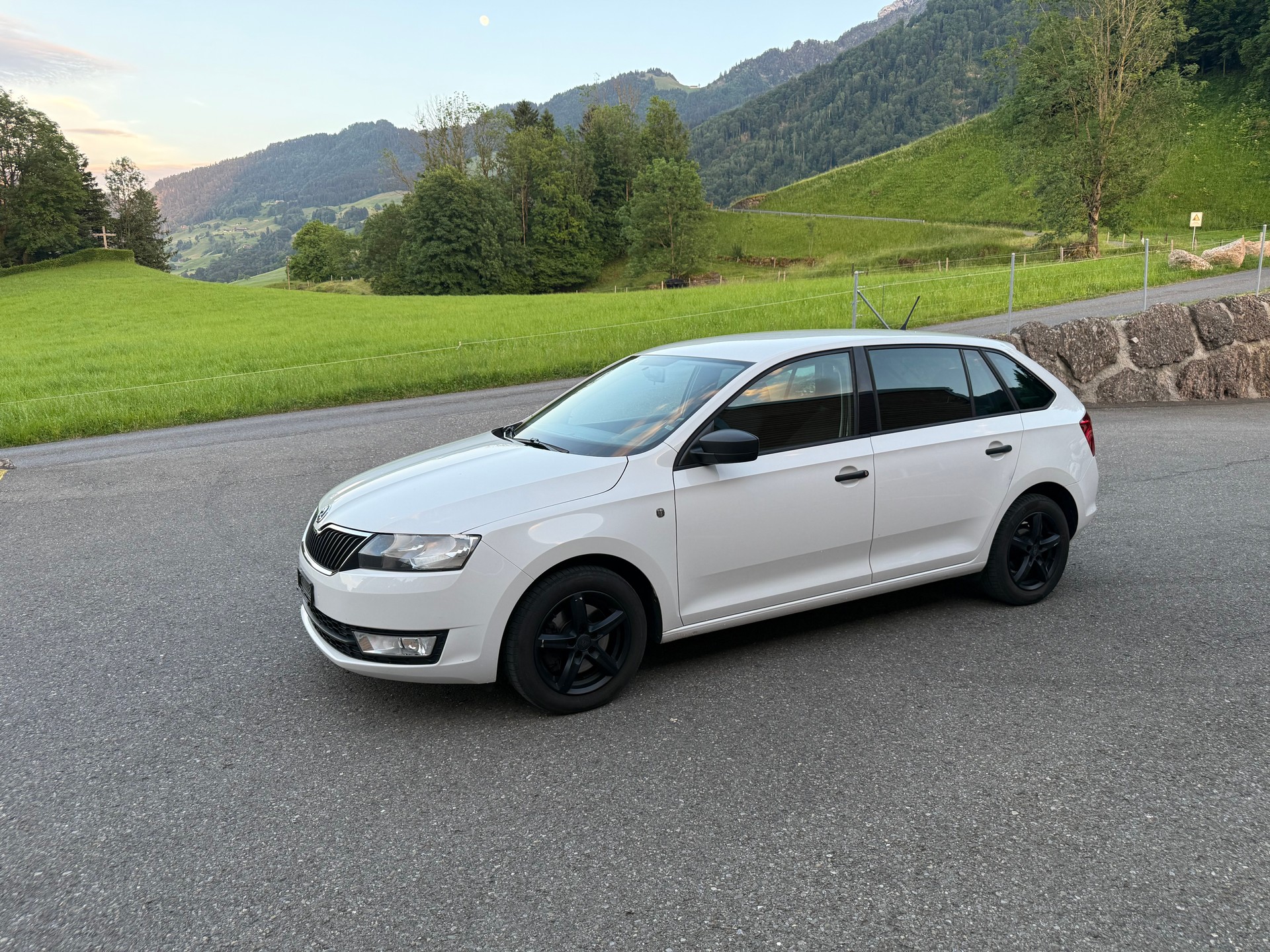 SKODA Rapid Spaceback 1.2 TSI Ambition