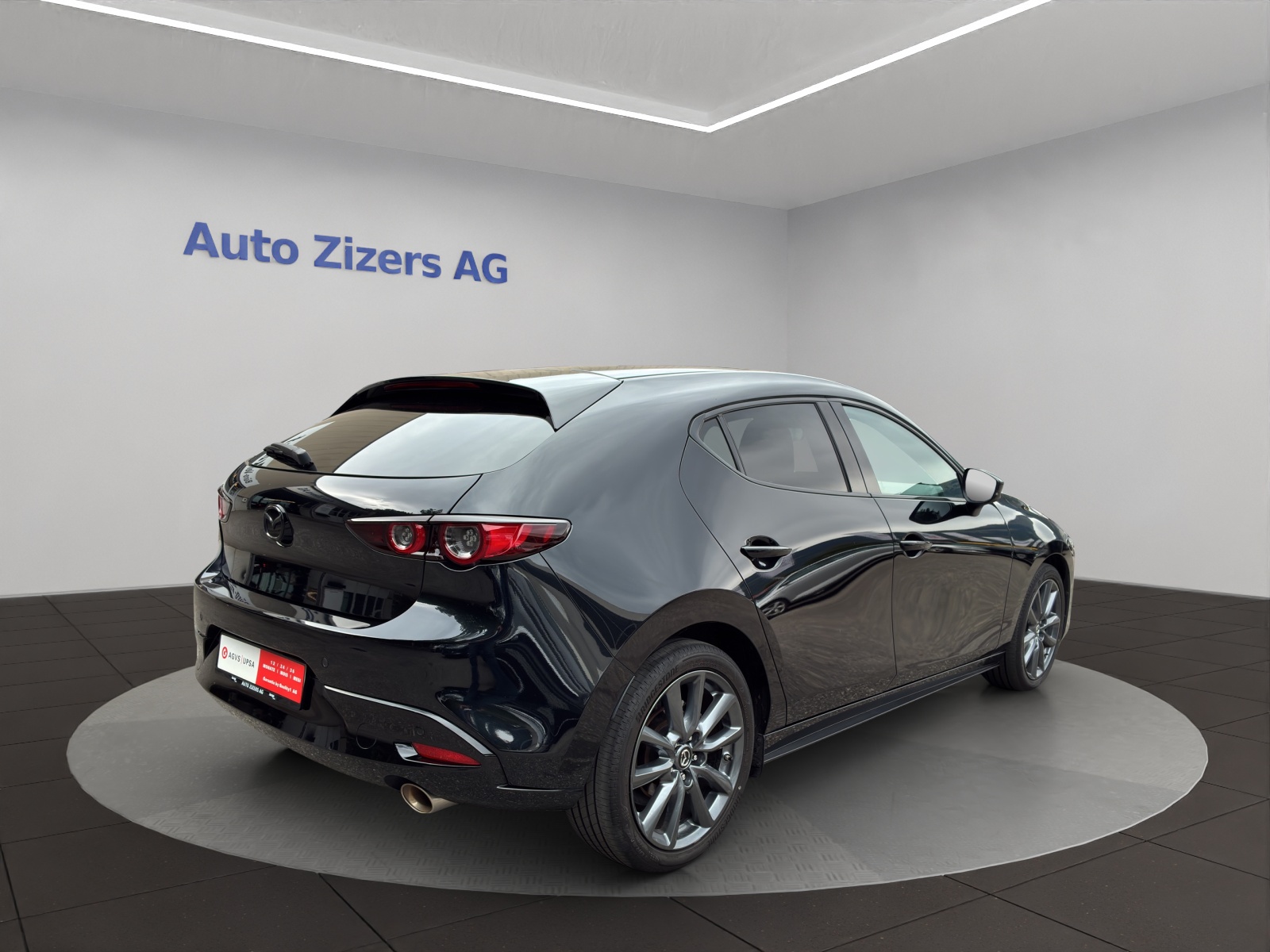 MAZDA 3 Hatchback SKYACTIV-X M Hybrid 180 Revolution AWD-image-4