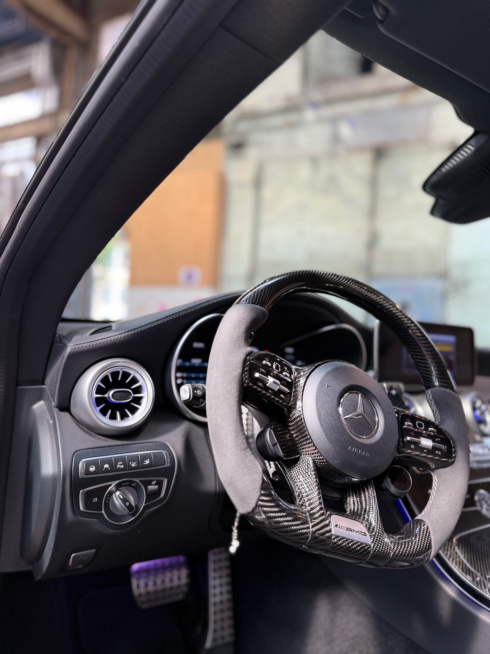 MERCEDES-BENZ C 63 S AMG-image-5