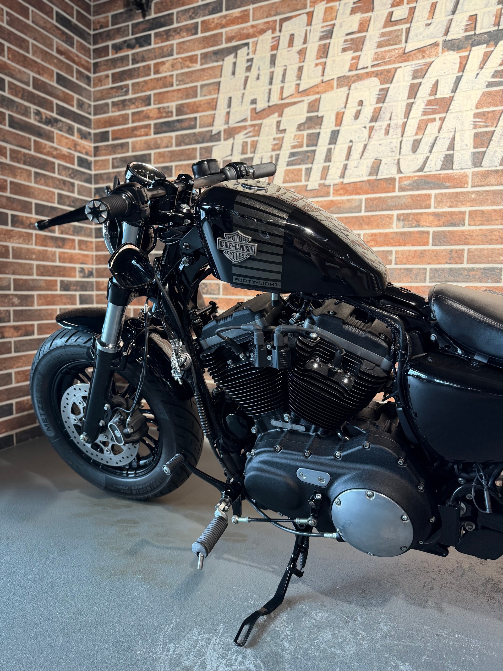 HARLEY-DAVIDSON XL 1200 X Forty Eight ABS (35kw)-showroom-element-1