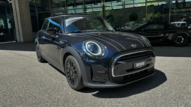 MINI Cooper Camden Edition Steptronic DKG-image-2