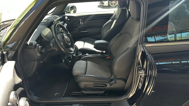 MINI Cooper Camden Edition Steptronic DKG-image-14
