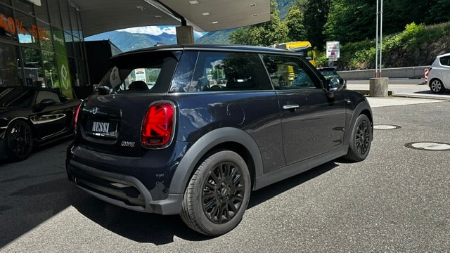 MINI Cooper Camden Edition Steptronic DKG-image-11
