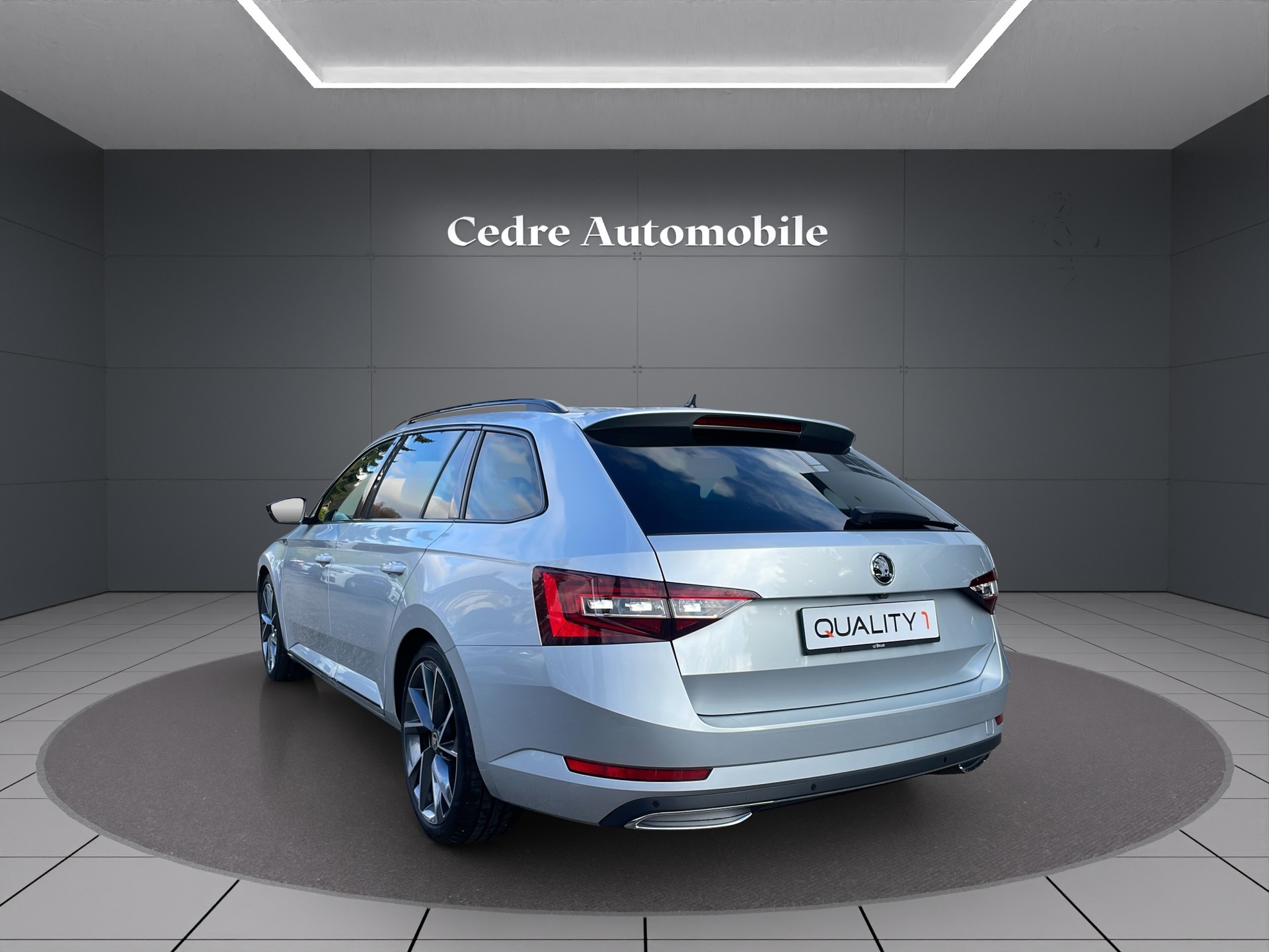 SKODA Superb Combi 2.0 TDi SportLine Ambition 4x4 DSG-image-3