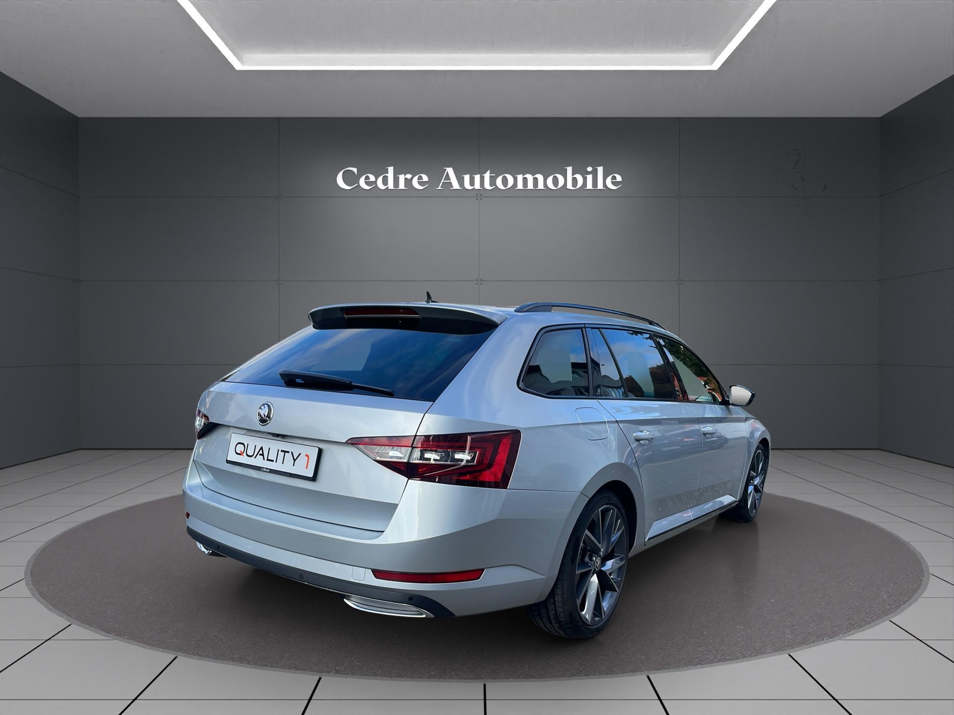 SKODA Superb Combi 2.0 TDi SportLine Ambition 4x4 DSG-image-2