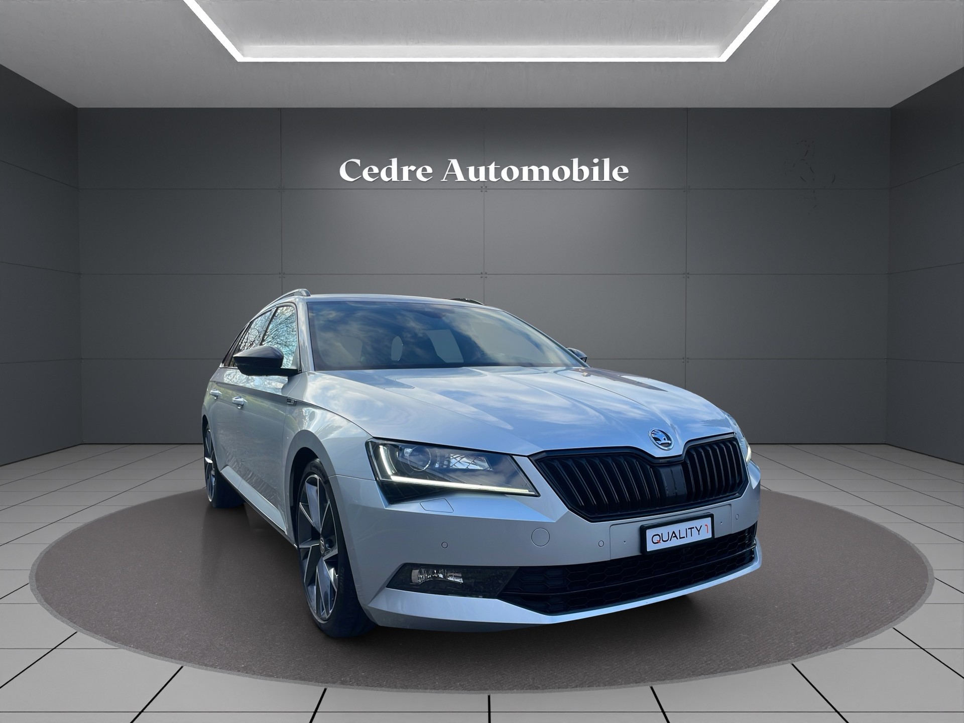 SKODA Superb Combi 2.0 TDi SportLine Ambition 4x4 DSG-image-1
