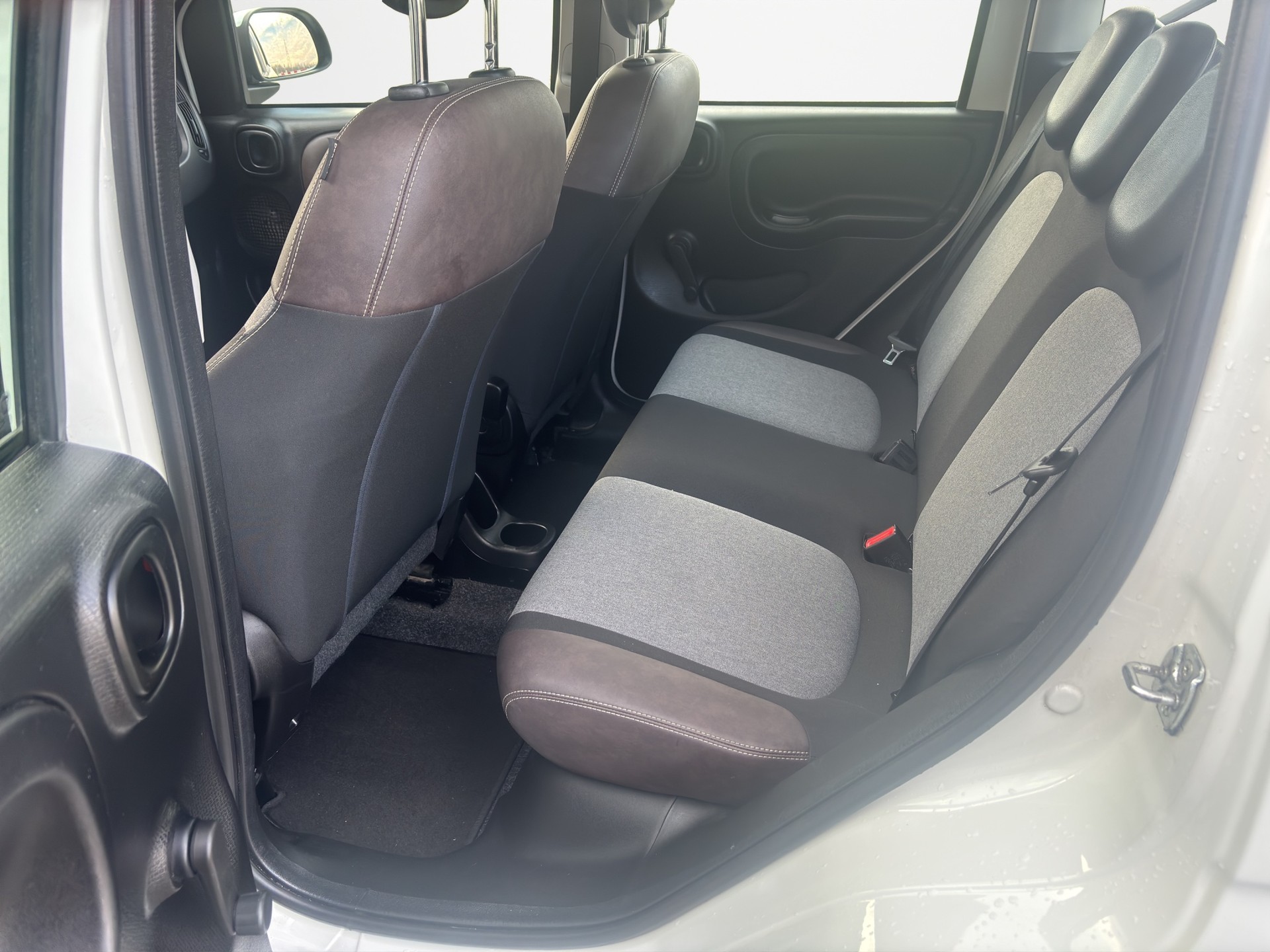 FIAT Panda 0.9 Twinair Turbo Cross 4x4-image-10