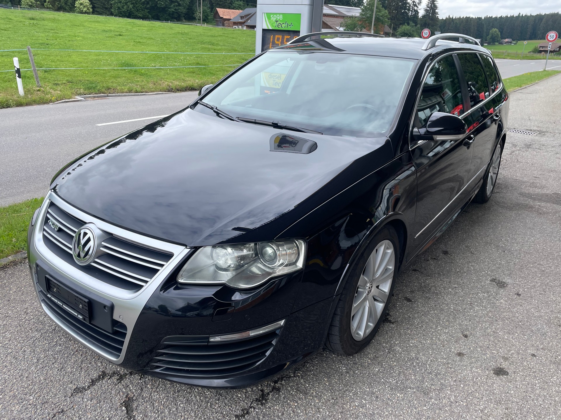 VW Passat Variant R36 4Motion