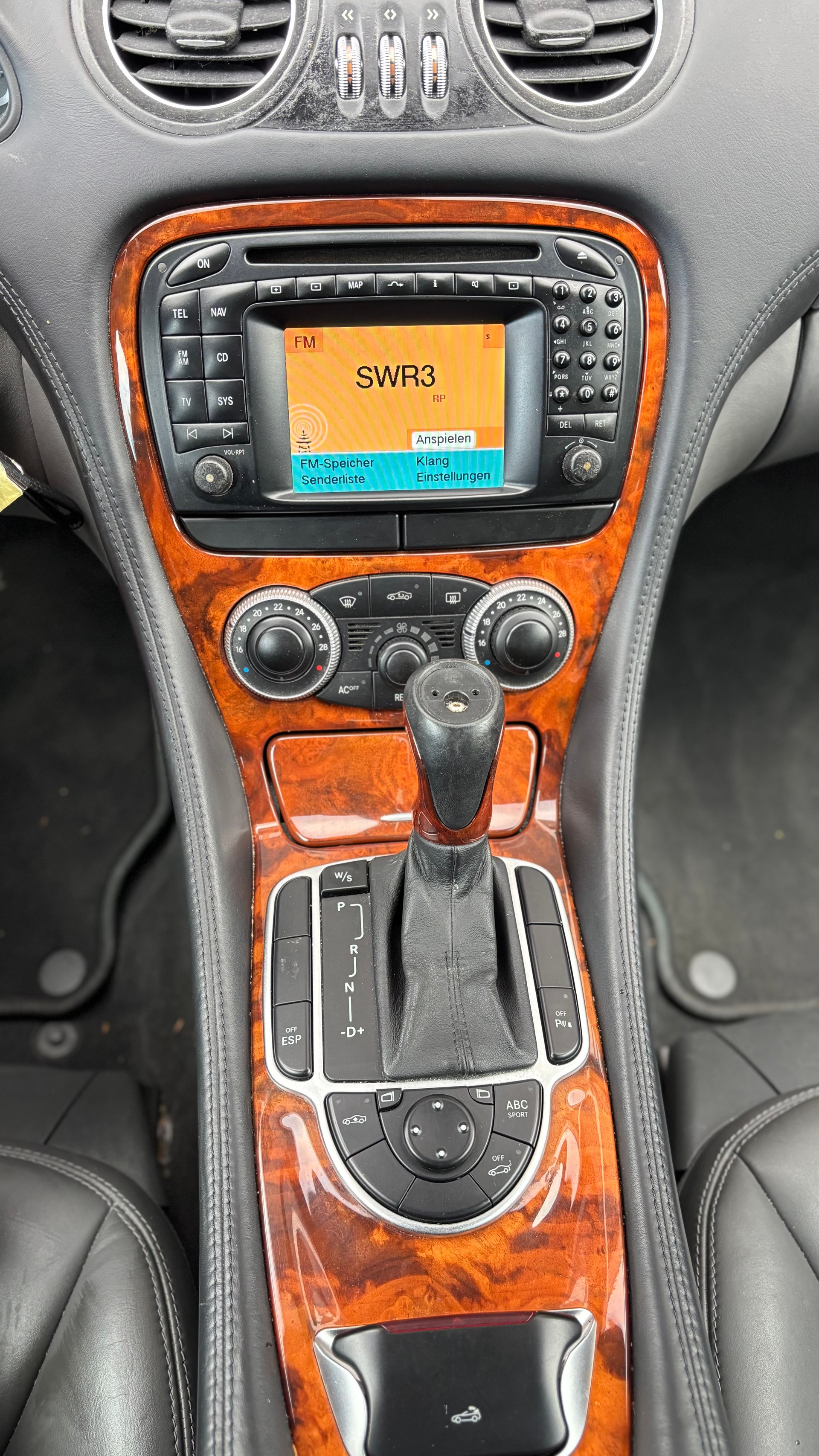 MERCEDES-BENZ SL 500 Automatic-image-12
