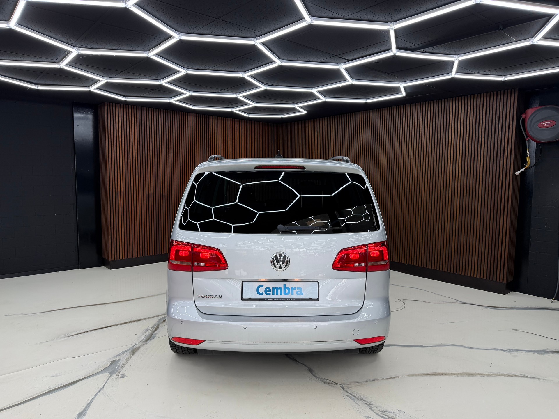 VW Touran 1.4 TSI EcoFuel Team DSG-image-7
