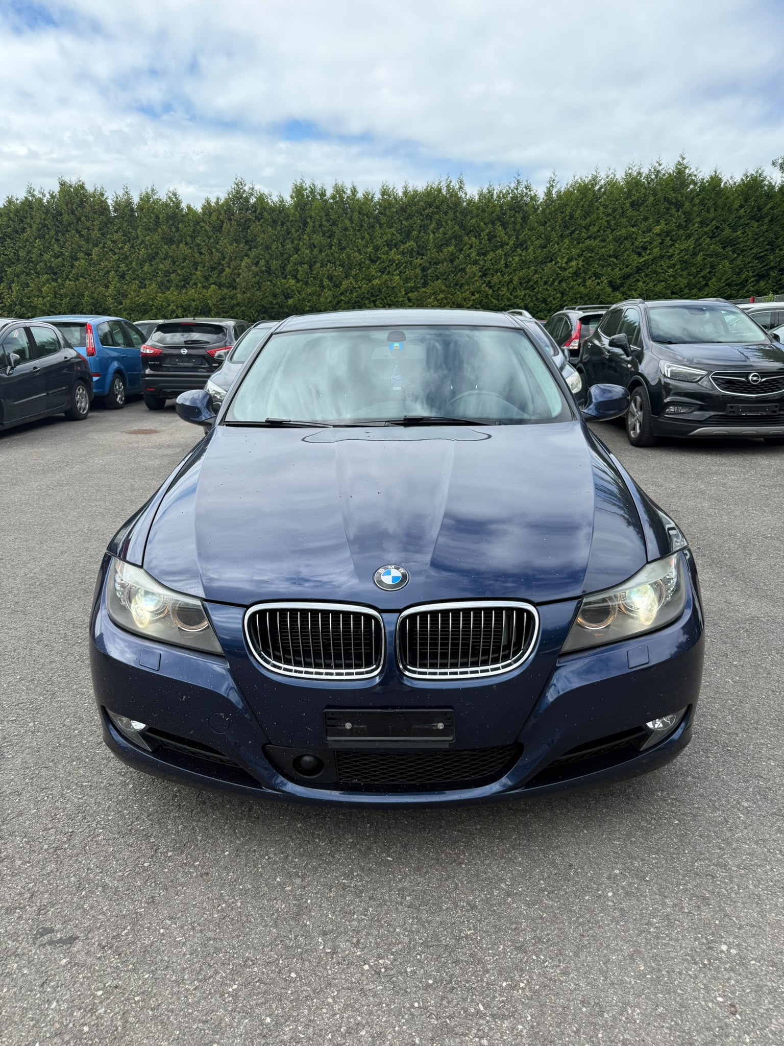 BMW 330d xDrive Steptronic-image-0