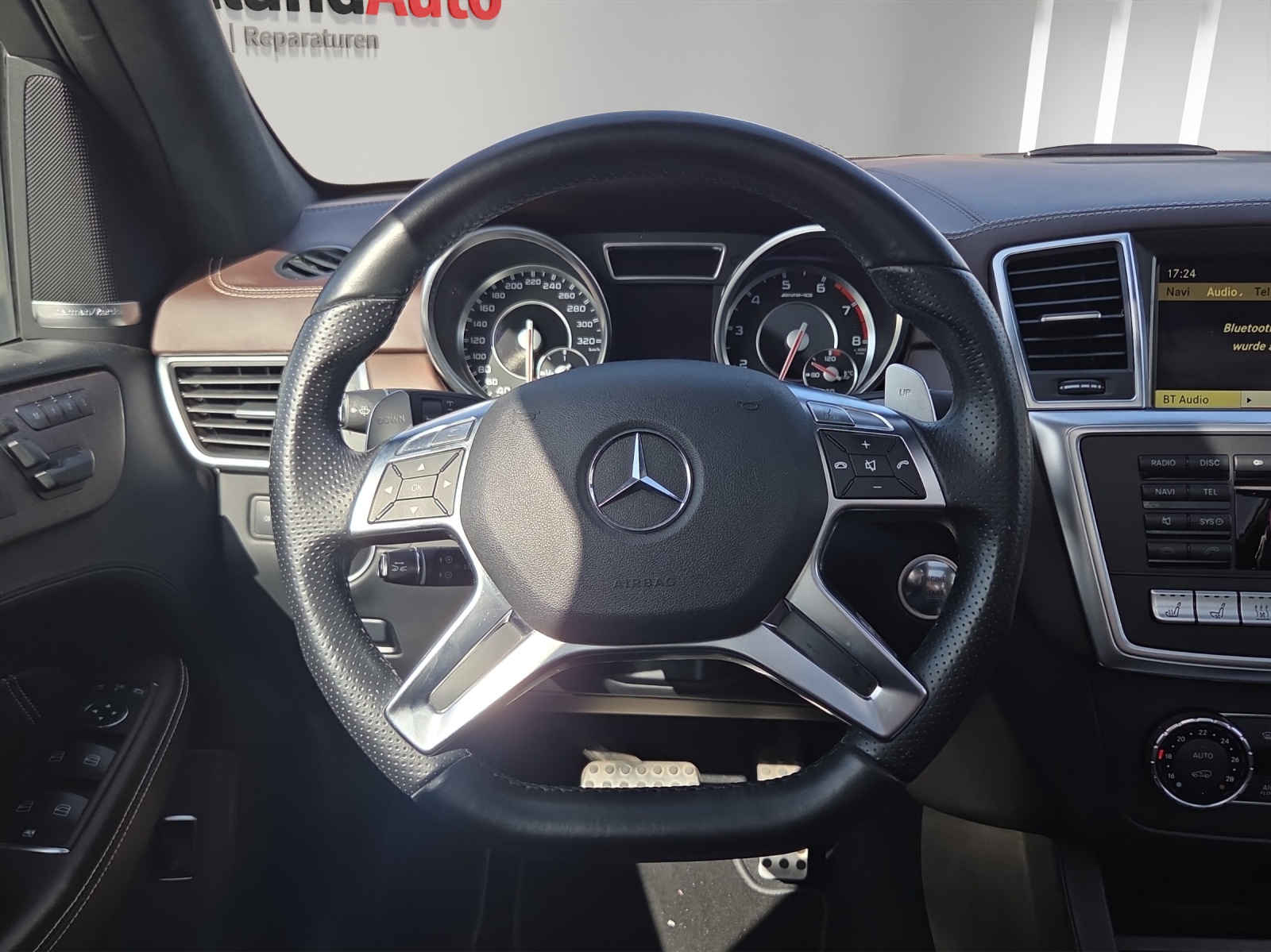 MERCEDES-BENZ ML 63 AMG 4Matic Speedshift-image-6