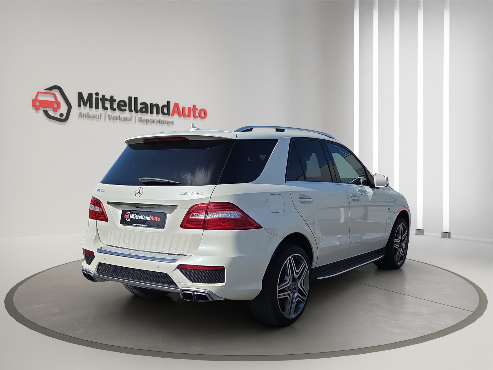 MERCEDES-BENZ ML 63 AMG 4Matic Speedshift-image-11