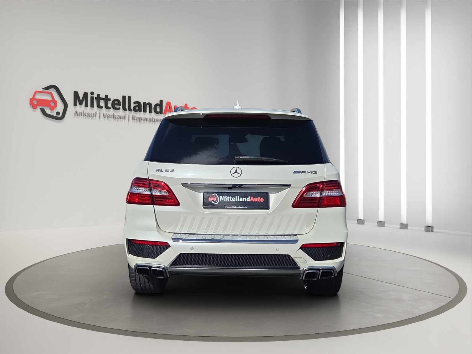 MERCEDES-BENZ ML 63 AMG 4Matic Speedshift-image-12