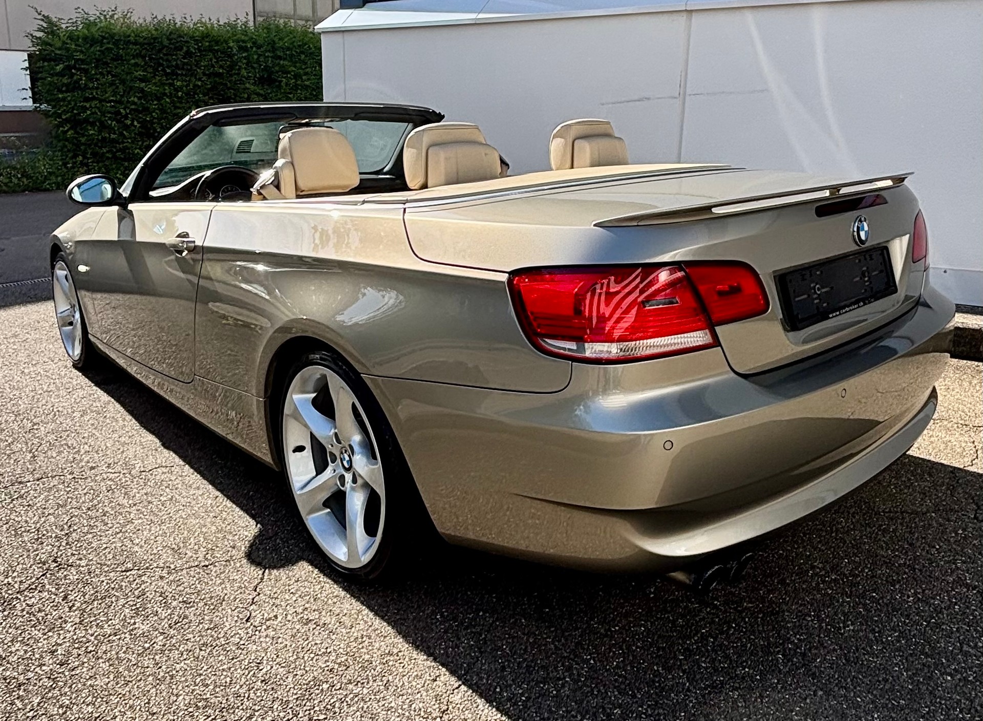BMW 325i Cabriolet Steptronic-image-9