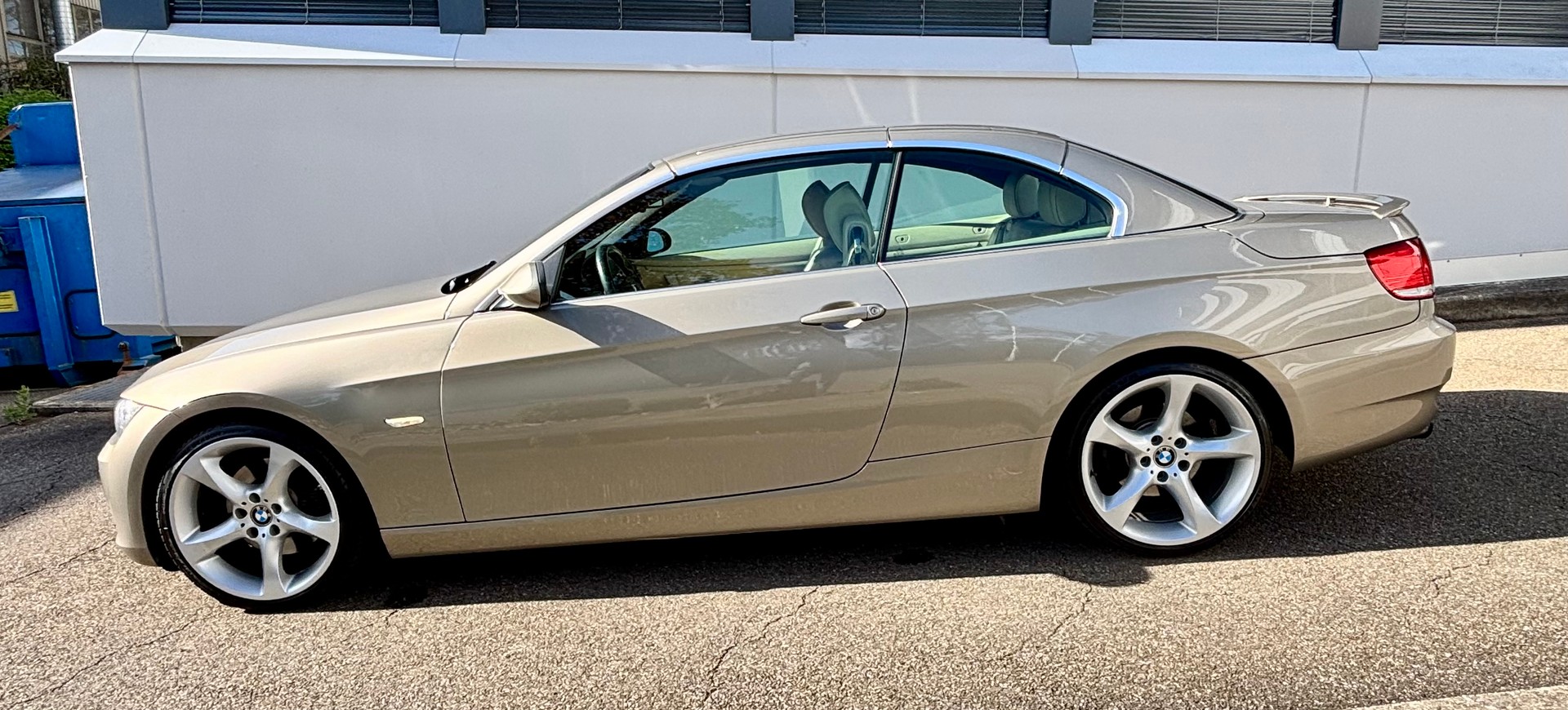 BMW 325i Cabriolet Steptronic-image-6