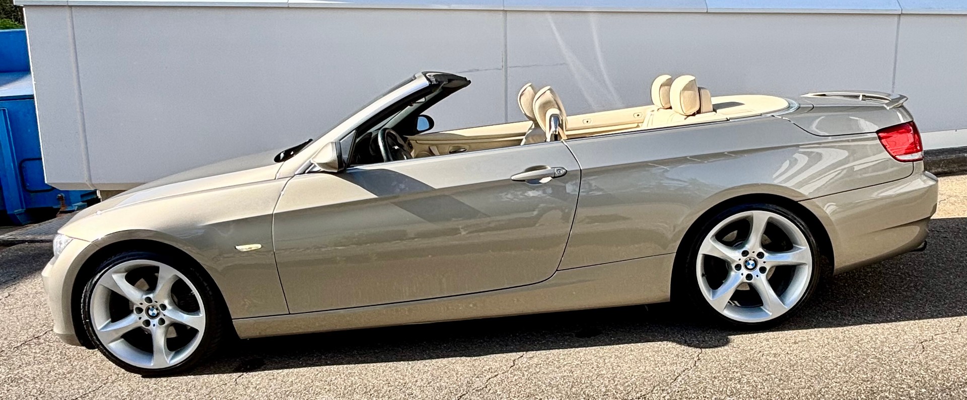 BMW 325i Cabriolet Steptronic-image-5