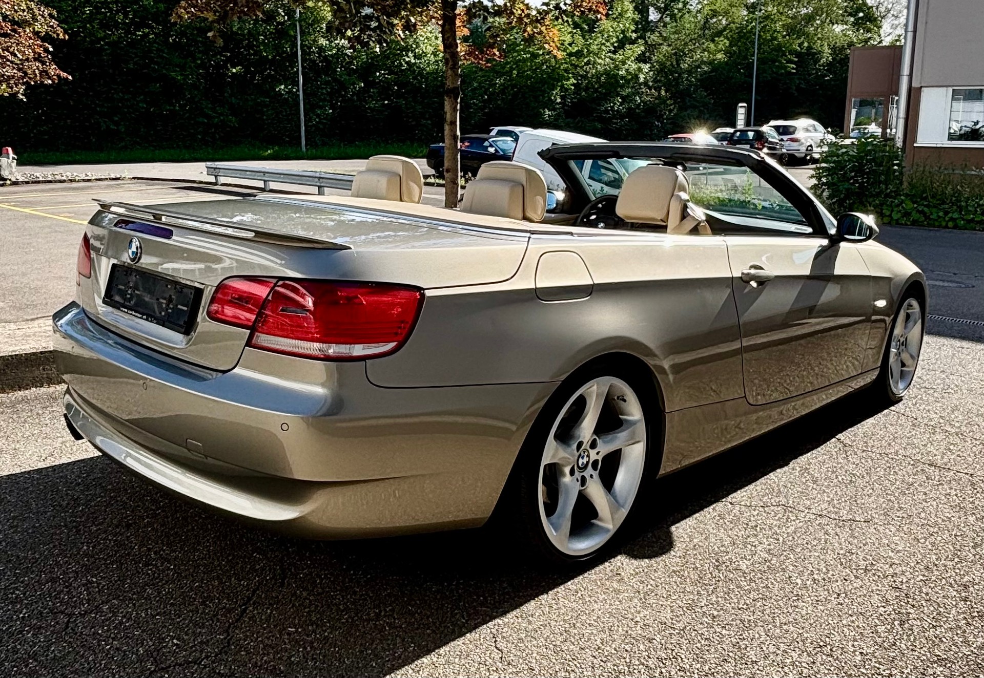 BMW 325i Cabriolet Steptronic-image-7