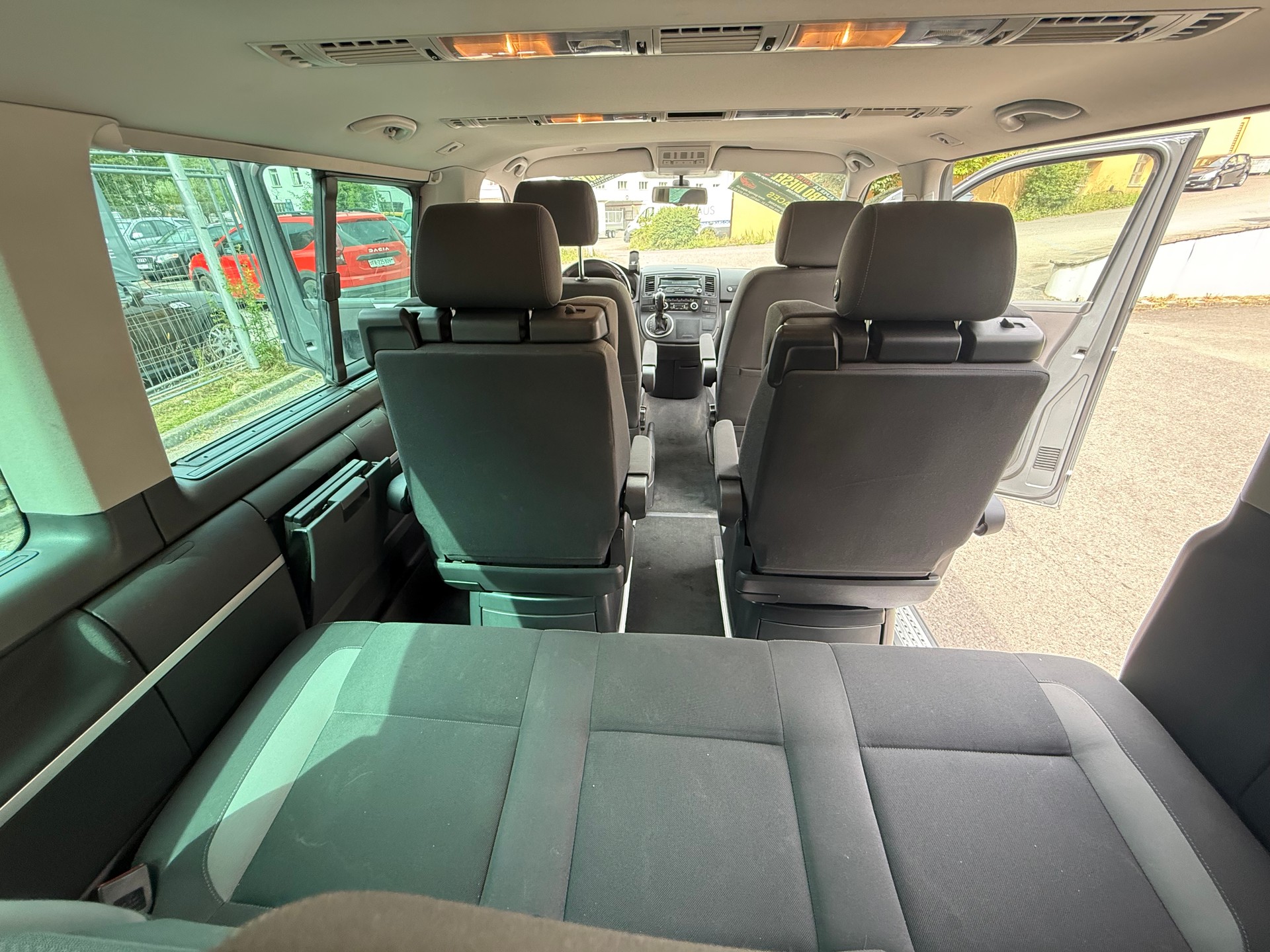 VW T5 Multivan 2.0 Bi-TDI CR Comfortline Life DSG-image-20