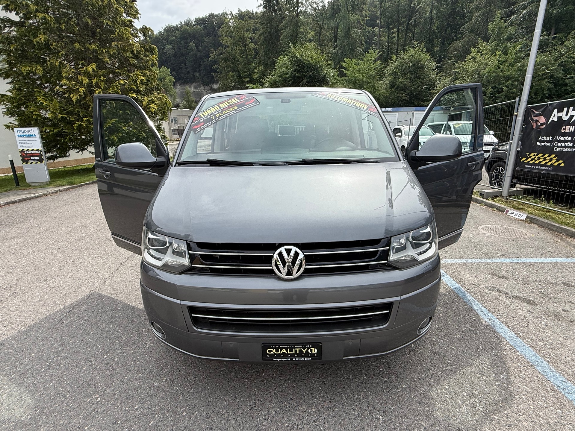 VW T5 Multivan 2.0 Bi-TDI CR Comfortline Life DSG-image-12