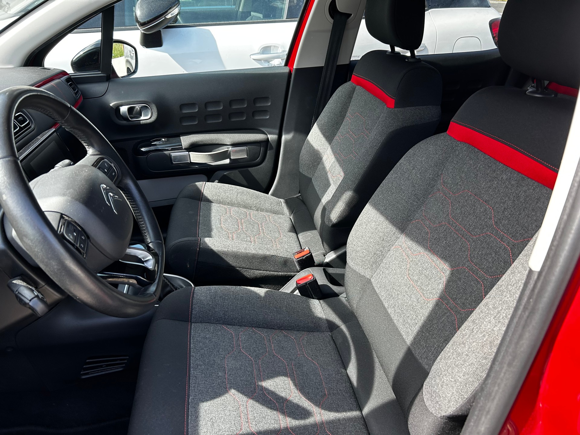 CITROEN C3 1.2i PureTech Feel-image-6