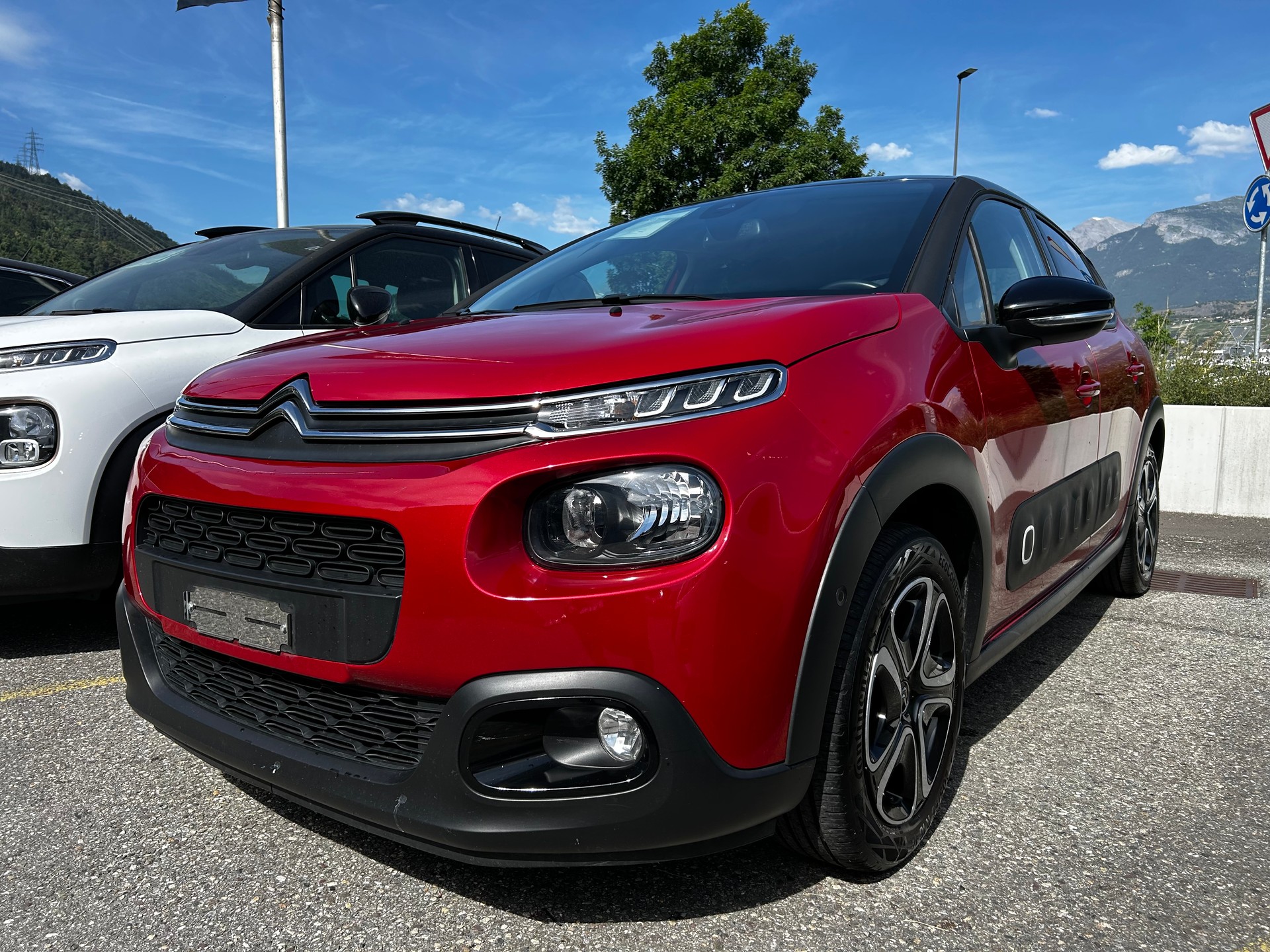 CITROEN C3 1.2i PureTech Feel-image-1