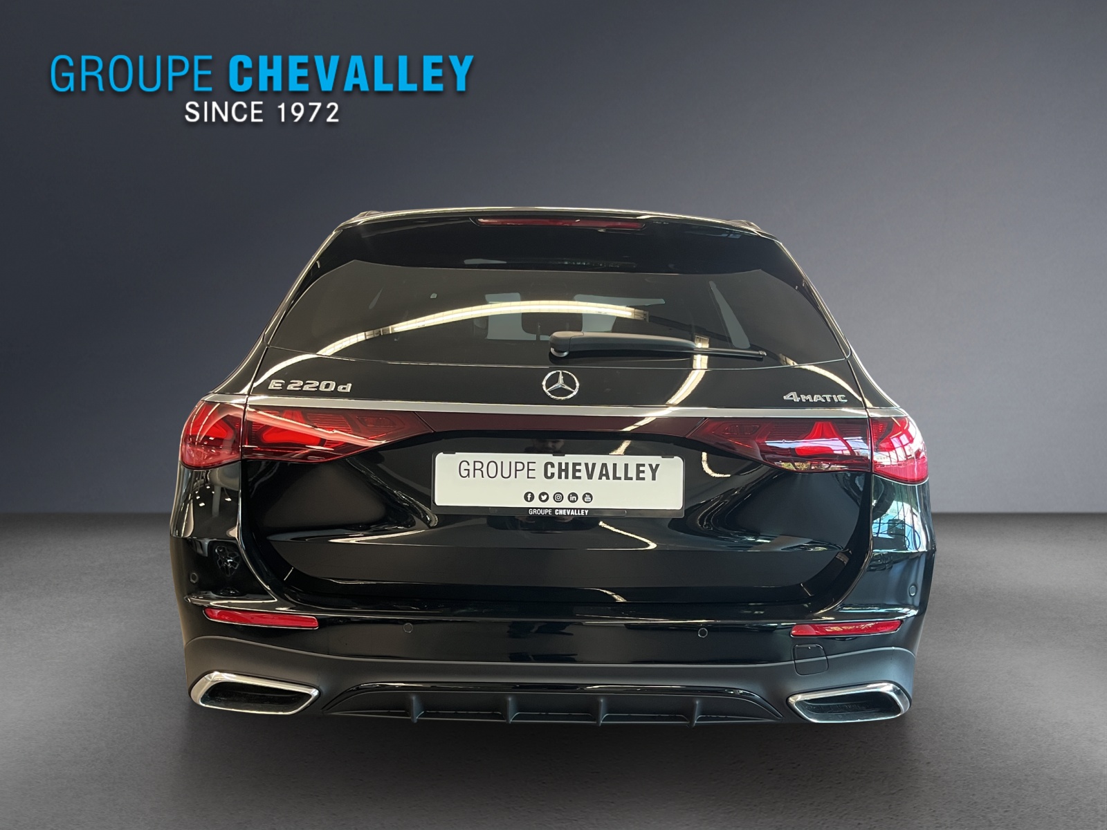 MERCEDES-BENZ E 220d break 4MATIC-image-3
