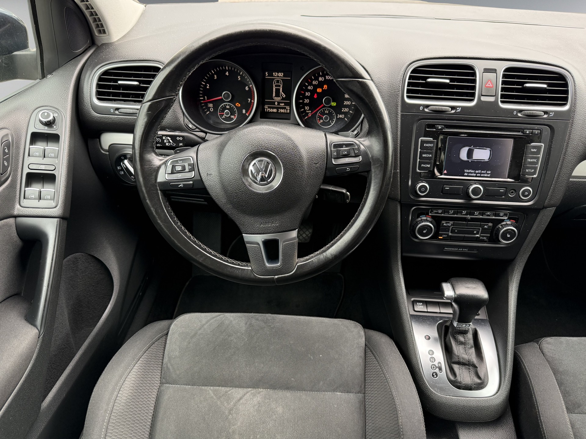 VW Golf 1.4 TSI Highline DSG-image-11
