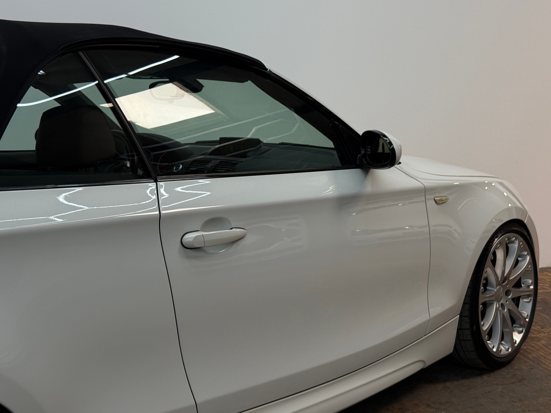 BMW 135i Cabrio Steptronic-image-16