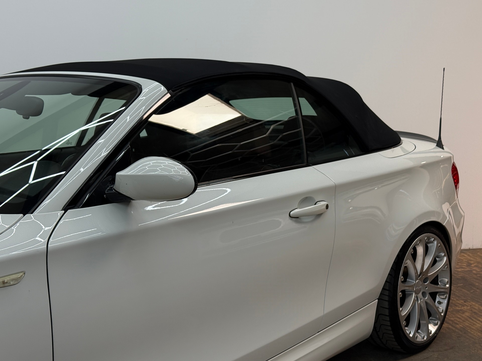 BMW 135i Cabrio Steptronic-image-6