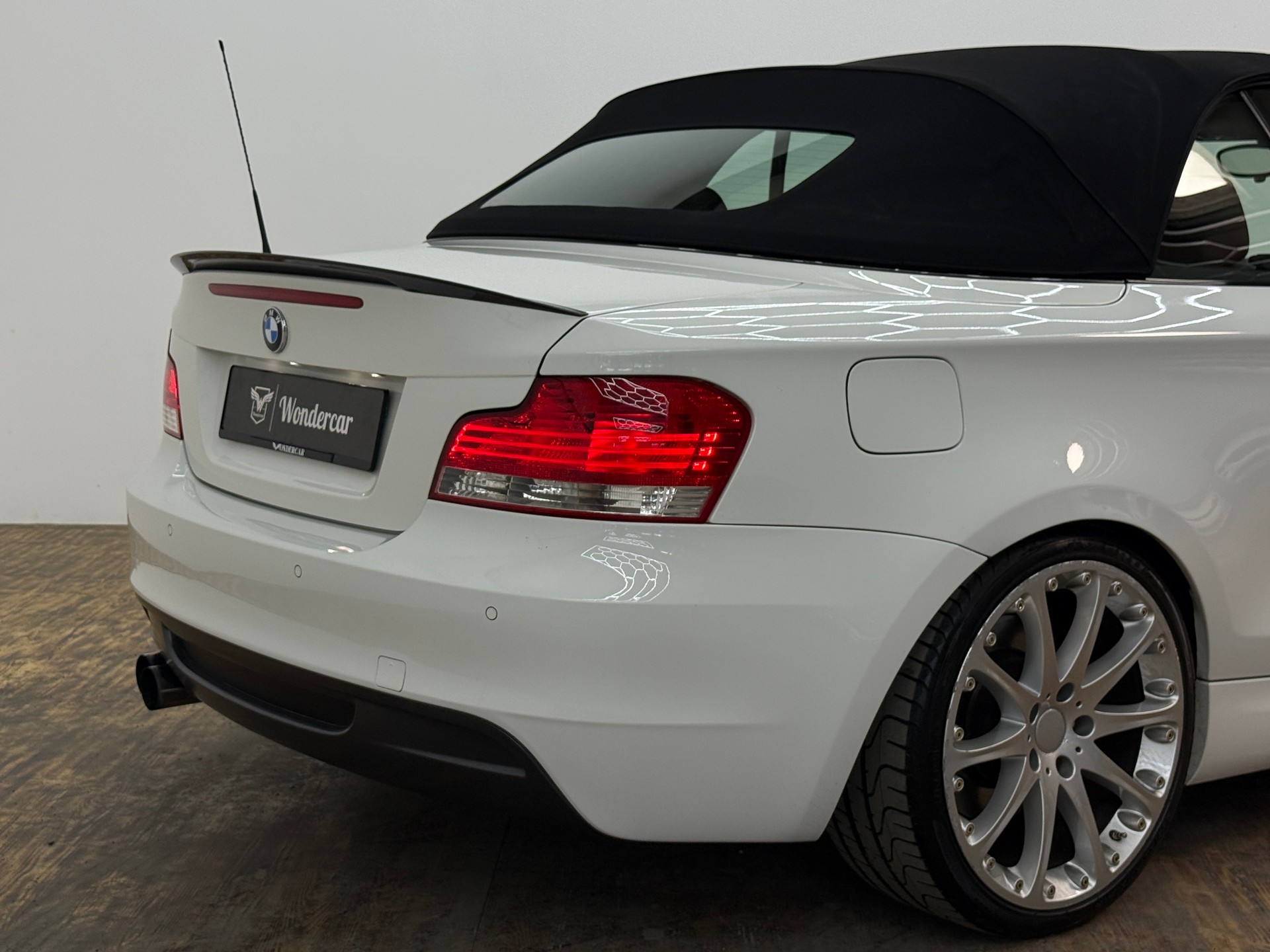 BMW 135i Cabrio Steptronic-image-14