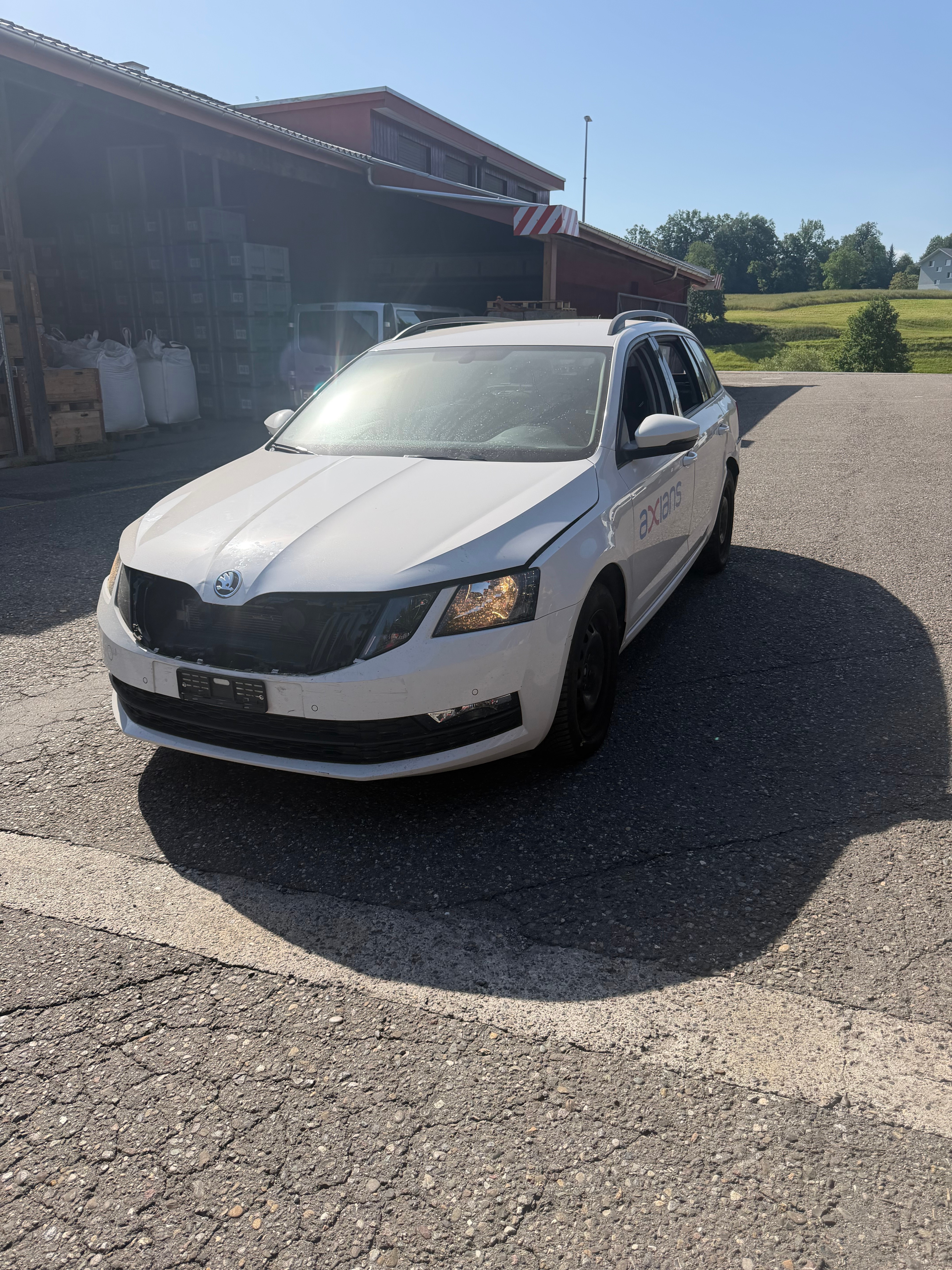 Car photo