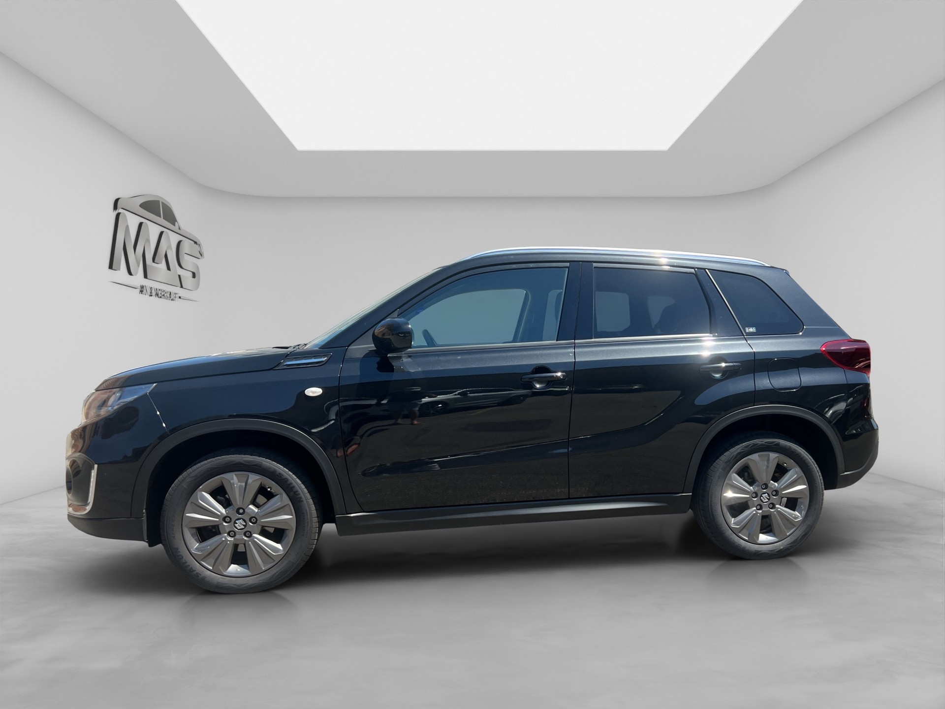 SUZUKI Vitara 1.4 Boosterjet Compact Top Hybrid Automatic-showroom-element-2