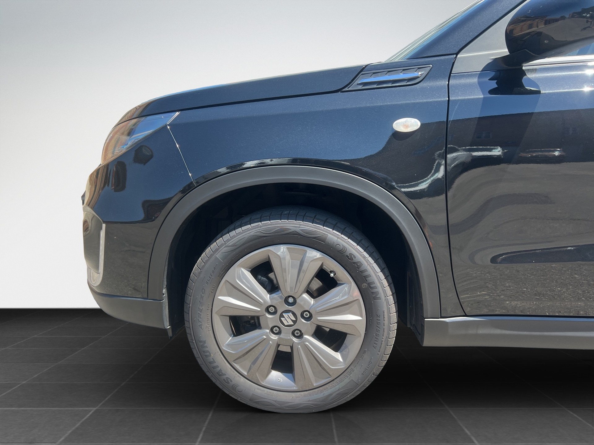 SUZUKI Vitara 1.4 Boosterjet Compact Top Hybrid Automatic-image-7