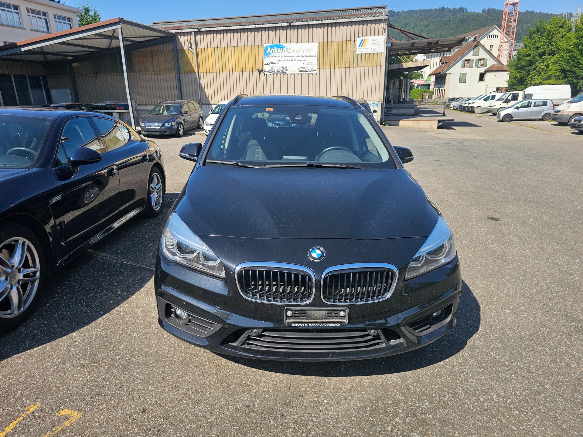 BMW 216d Gran Tourer Luxury Line Steptronic-image-1