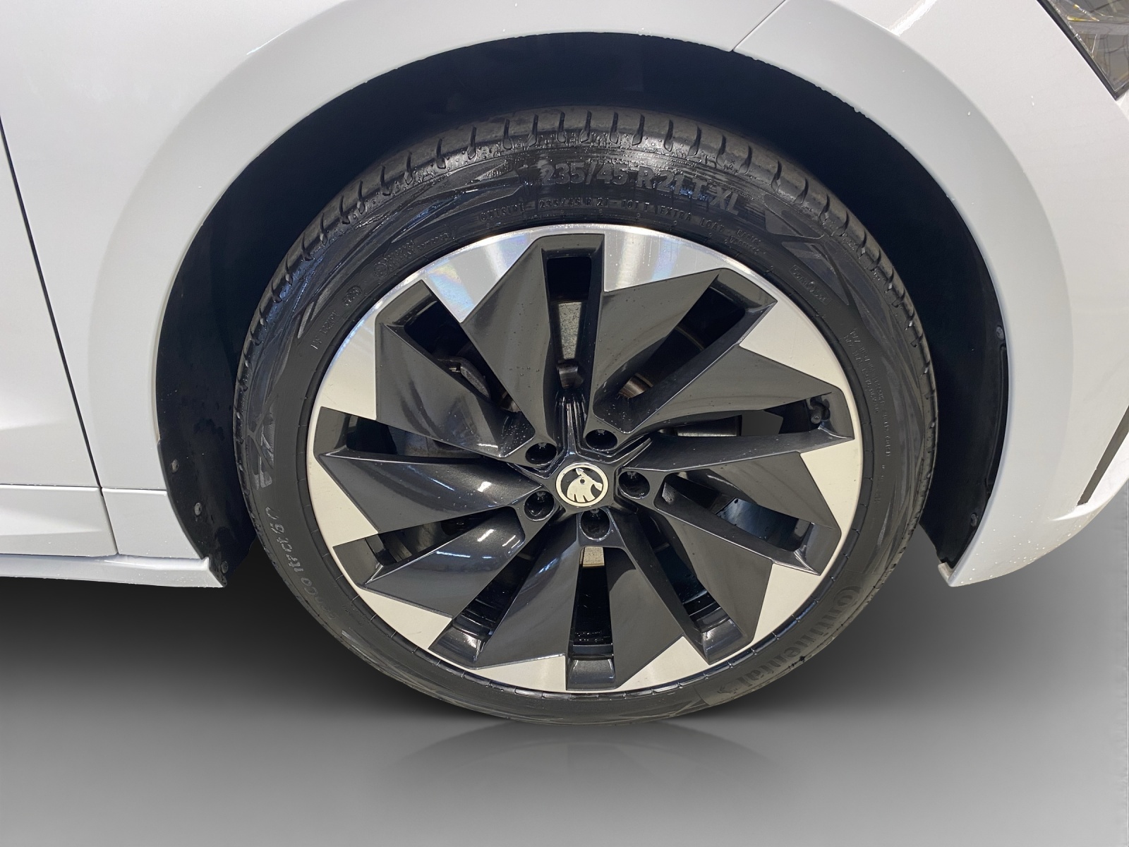 SKODA Enyaq iV 80x SportLine-image-14