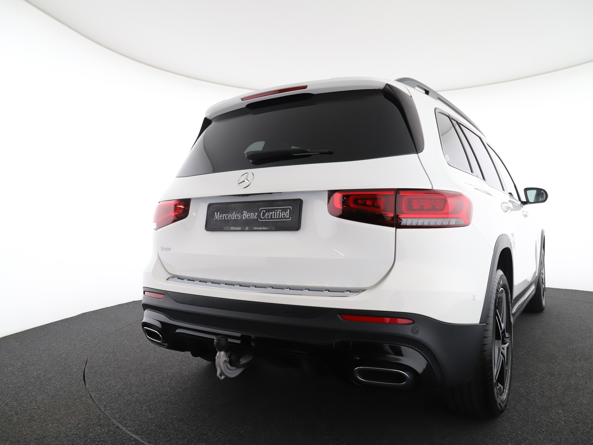 MERCEDES-BENZ GLB 220 d AMG Line 4 MAT.-image-8