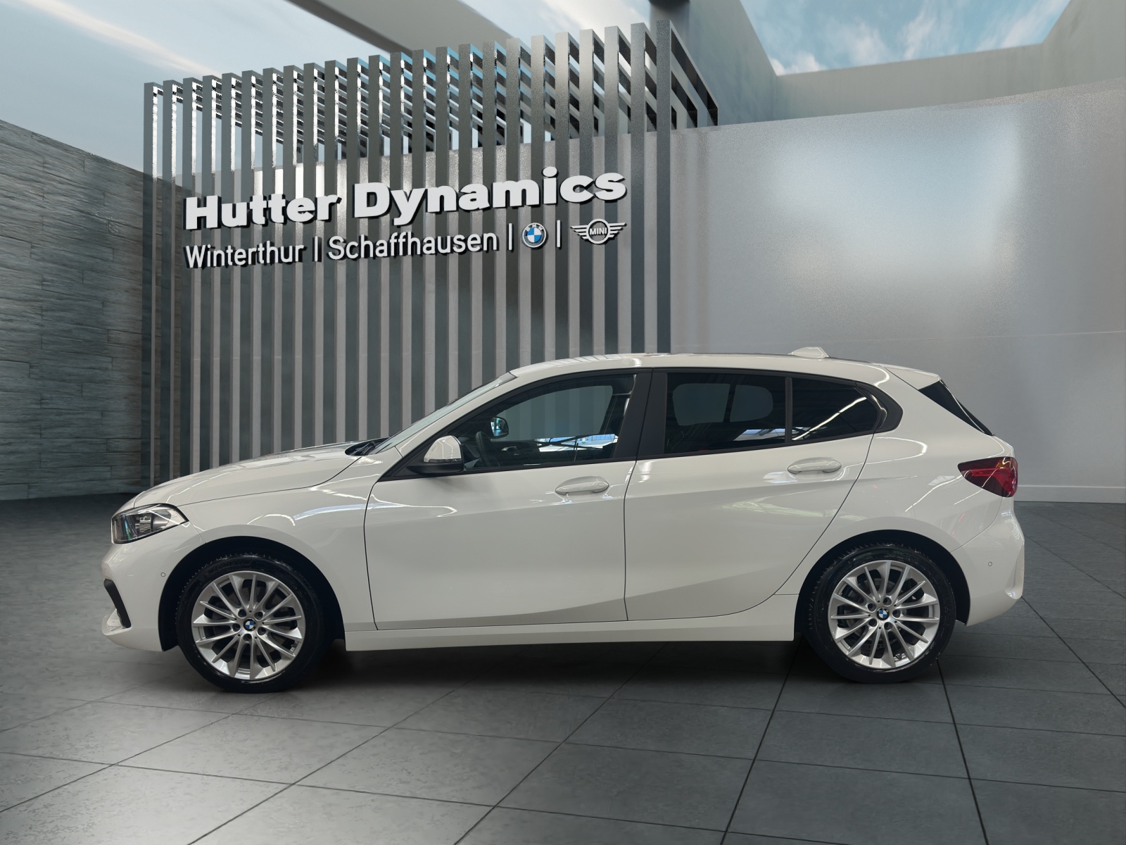 BMW 118i MODELL ADVANTAGE-image-7