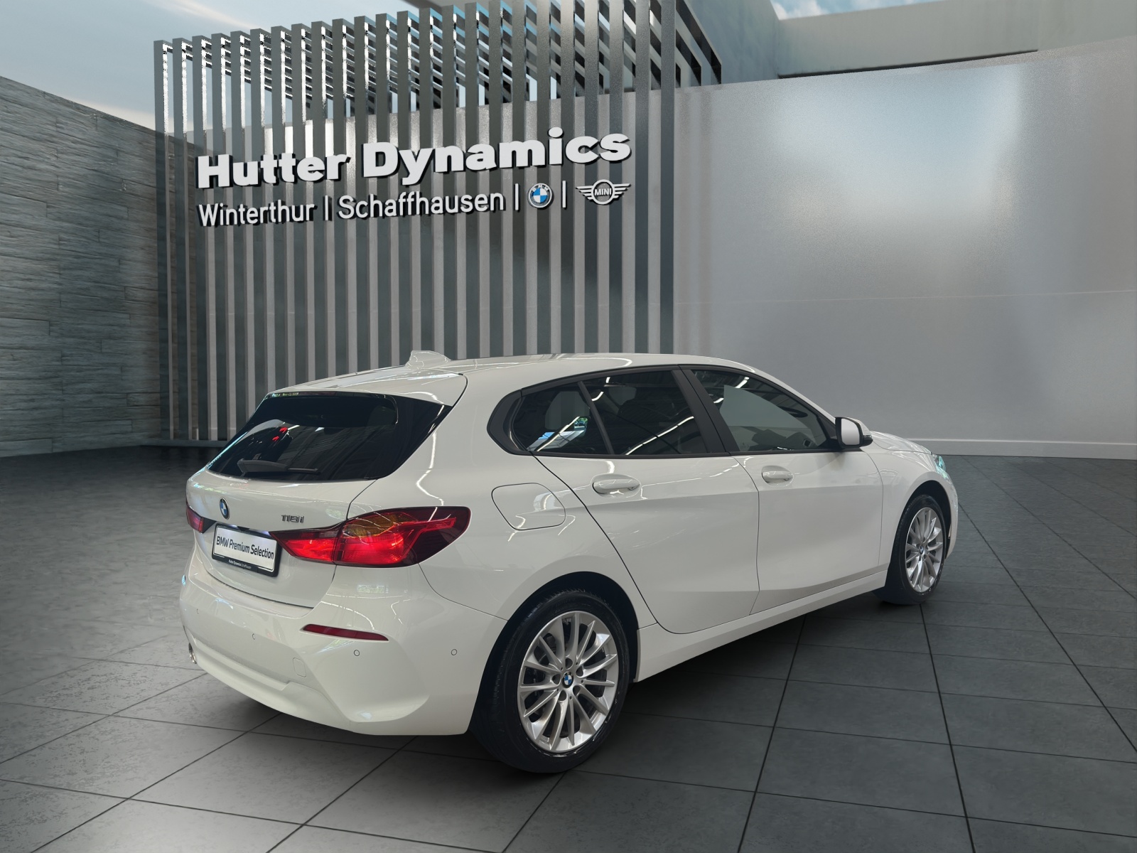 BMW 118i MODELL ADVANTAGE-image-4
