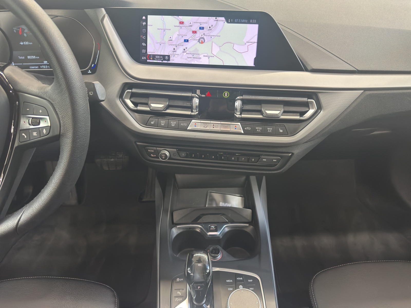 BMW 118i MODELL ADVANTAGE-image-12