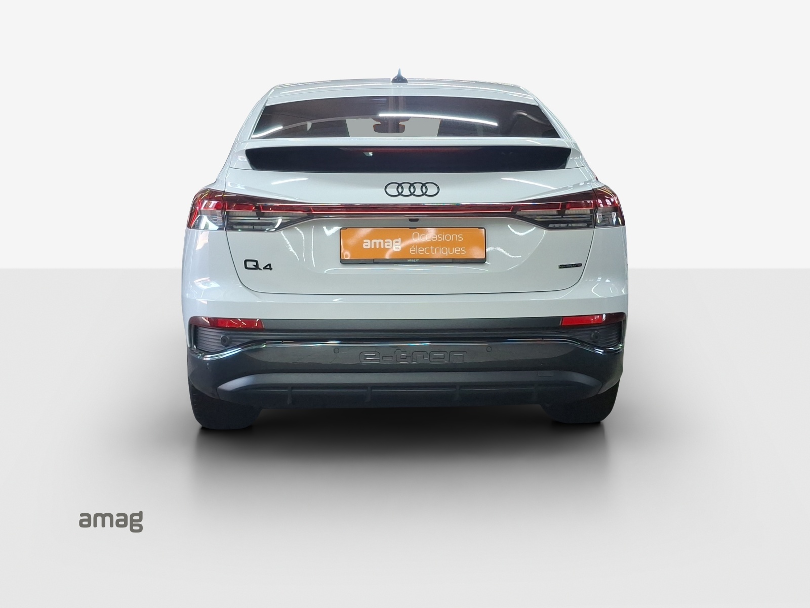 AUDI Q4 Sportback e-tron 50 quattro-image-4