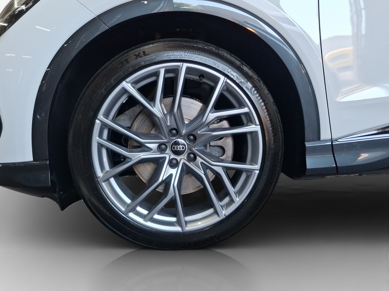 AUDI Q4 Sportback e-tron 50 quattro-image-15
